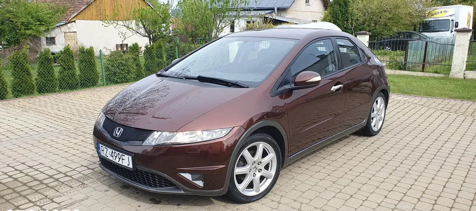 krzepice Honda Civic cena 31800 przebieg: 133000, rok produkcji 2011 z Krzepice